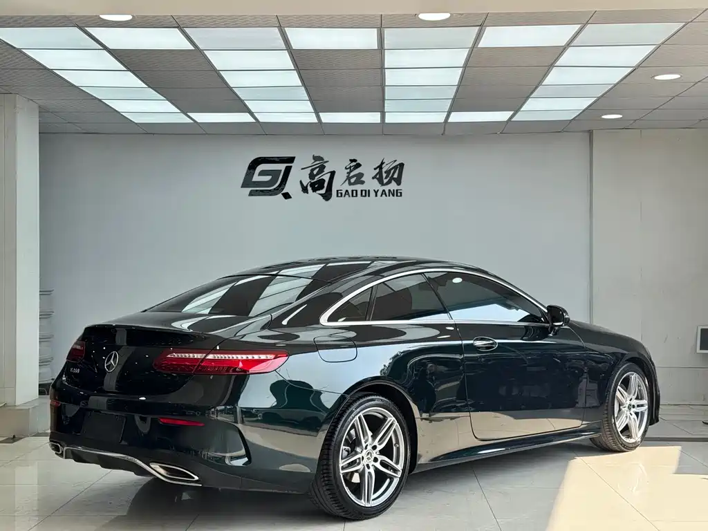 Mercedes-Benz Mercedes-Benz E-Class Coupe E 260 2020 2020 - thumbnail 25
