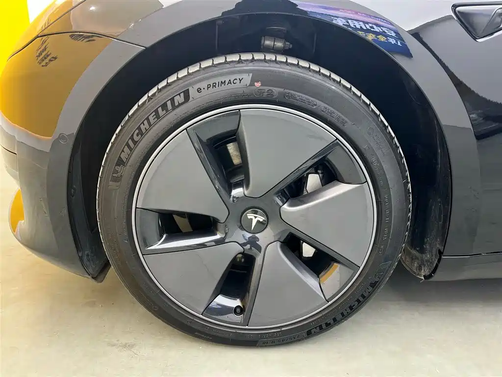 Tesla Model 3 Rear-Wheel Drive 2022 2023 - thumbnail 10