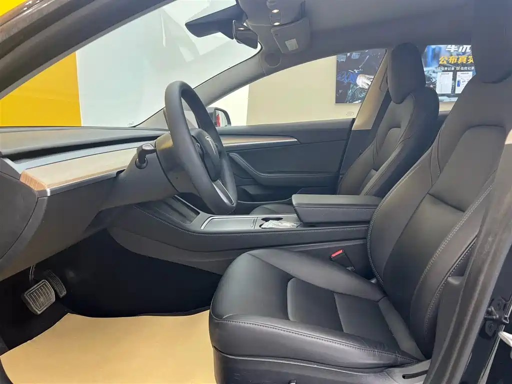 Tesla Model 3 Rear-Wheel Drive 2022 2023 - thumbnail 18