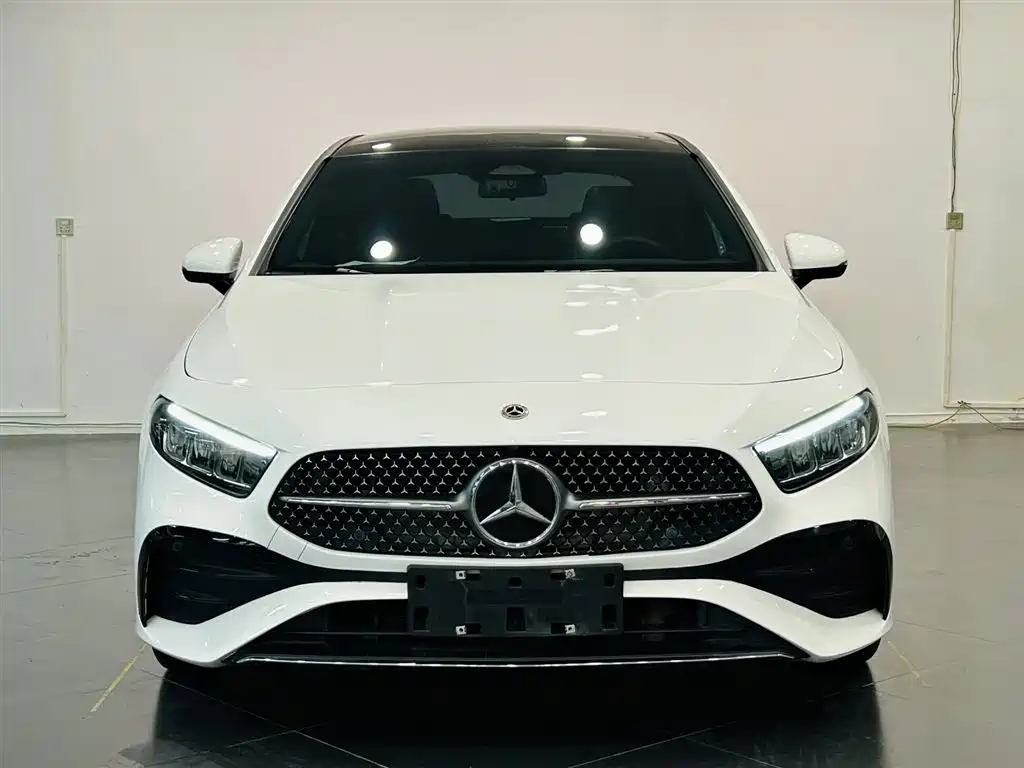 Mercedes-Benz Mercedes-Benz A-Class 2023 A 200 L Fashion Edition 2023 - thumbnail 9
