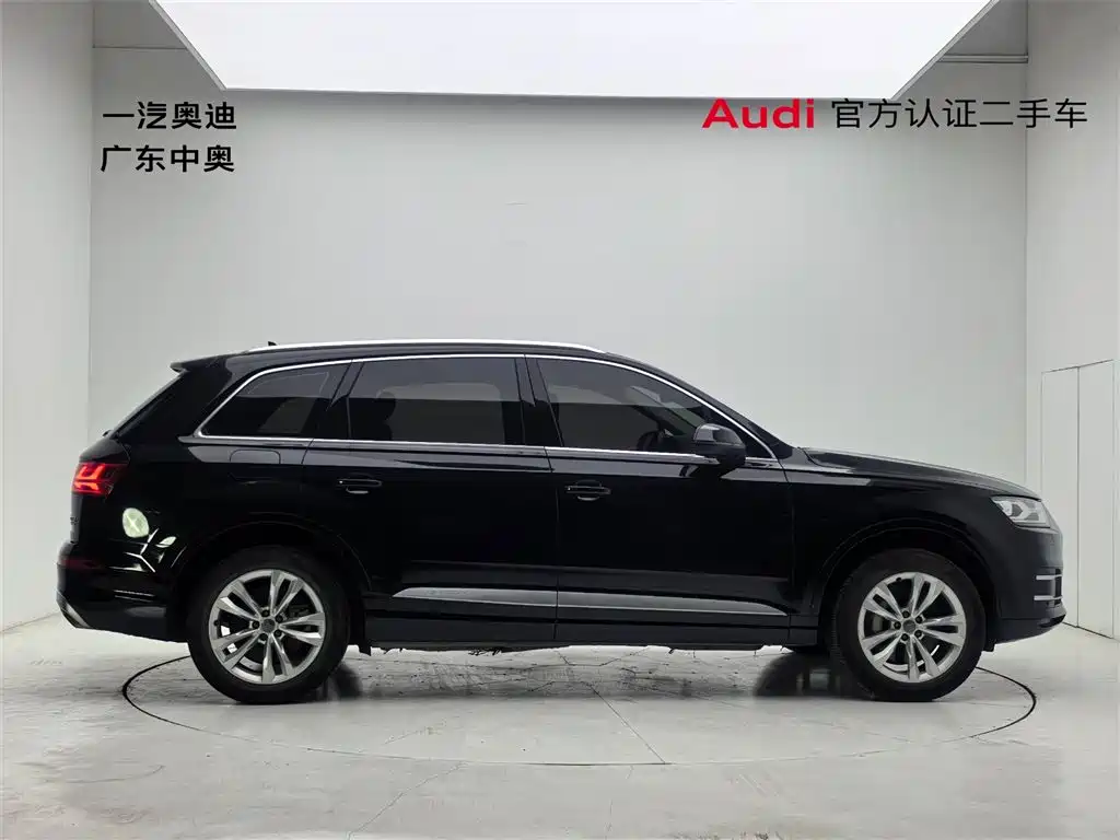 Audi Audi Q7 2016 40 TFSI Comfort Line 2017 - thumbnail 3
