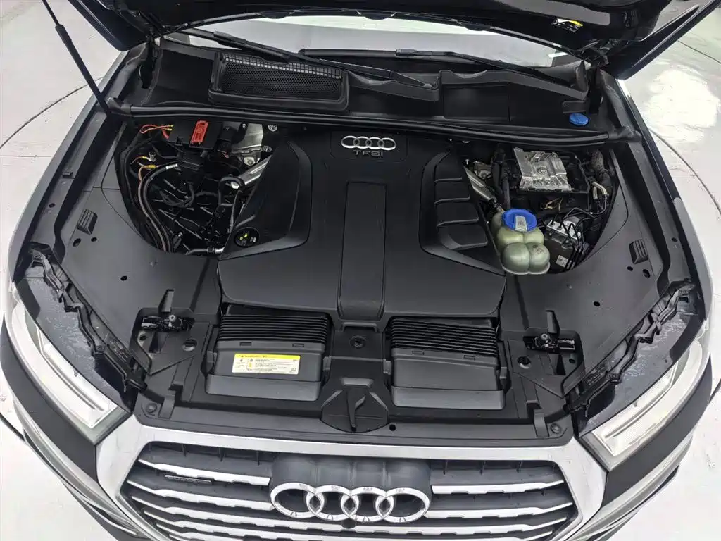 Audi Audi Q7 2016 40 TFSI Comfort Line 2017 - thumbnail 9