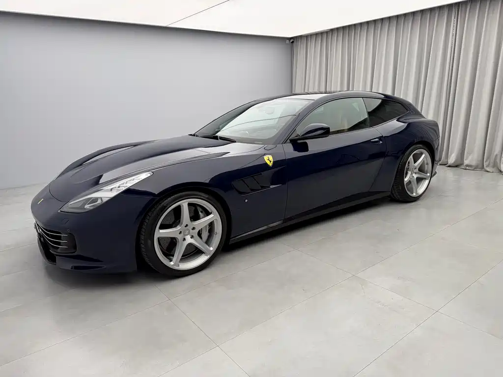 Ferrari Ferrari GTC4Lusso 2016 6.3L V12 2017