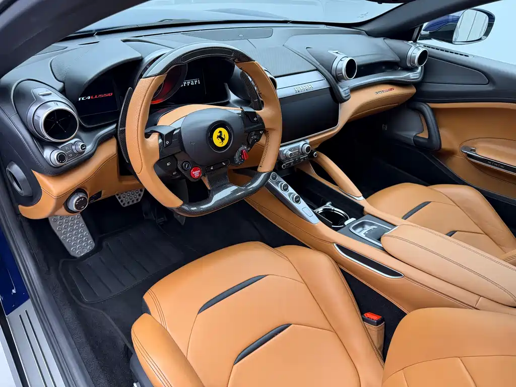 Ferrari Ferrari GTC4Lusso 2016 6.3L V12 2017 - thumbnail 4