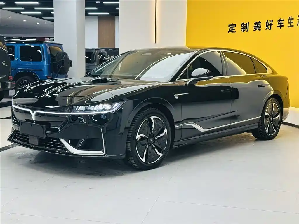 Lantu Auto Lantu Zhui Guang 2023 Model Four-Wheel Drive Long Range Version 2024