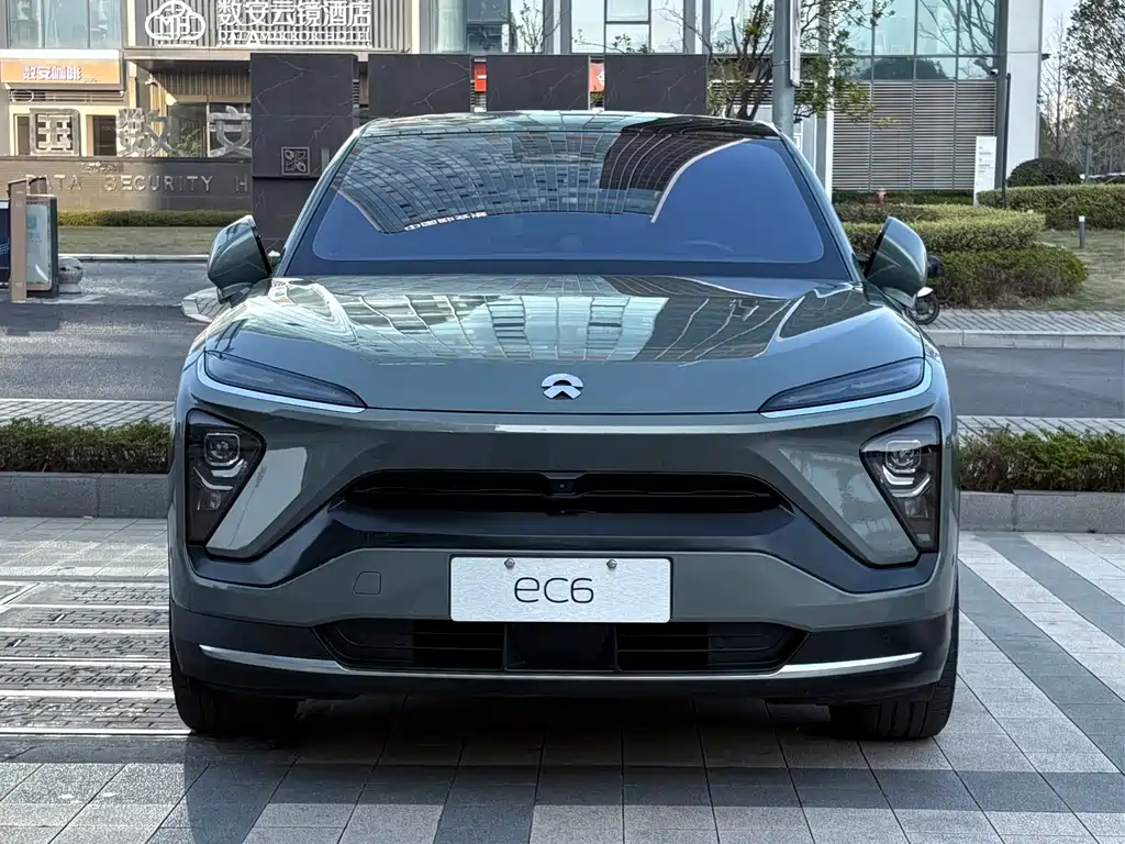 NIO NIO EC6 2020 440km Performance Edition 2022 - thumbnail 4