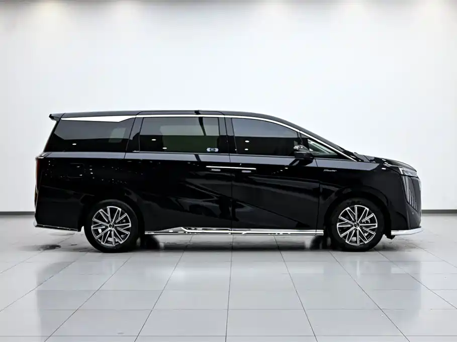 GAC Trumpchi GAC Trumpchi M8 2024 Master Series 400T Premium Edition 2025 - thumbnail 6