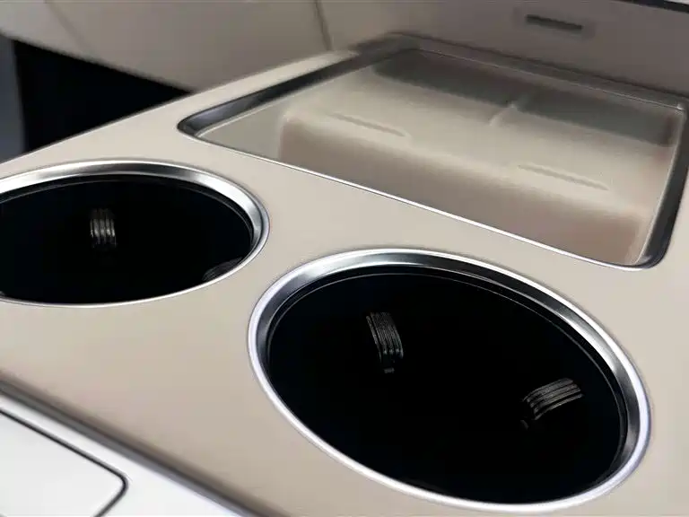 Li Auto Li L9 2022 Max 2022 - thumbnail 26