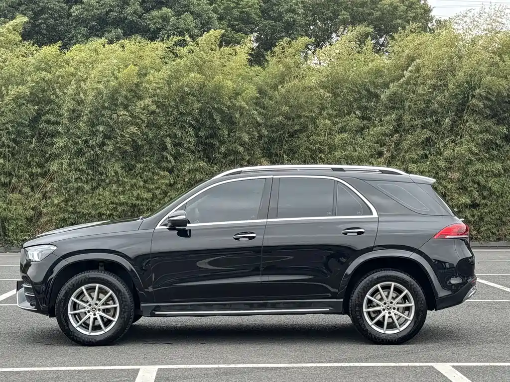 Mercedes-Benz Mercedes-Benz GLE 2021 GLE 350 4MATIC Fashion Edition 2021 - thumbnail 3