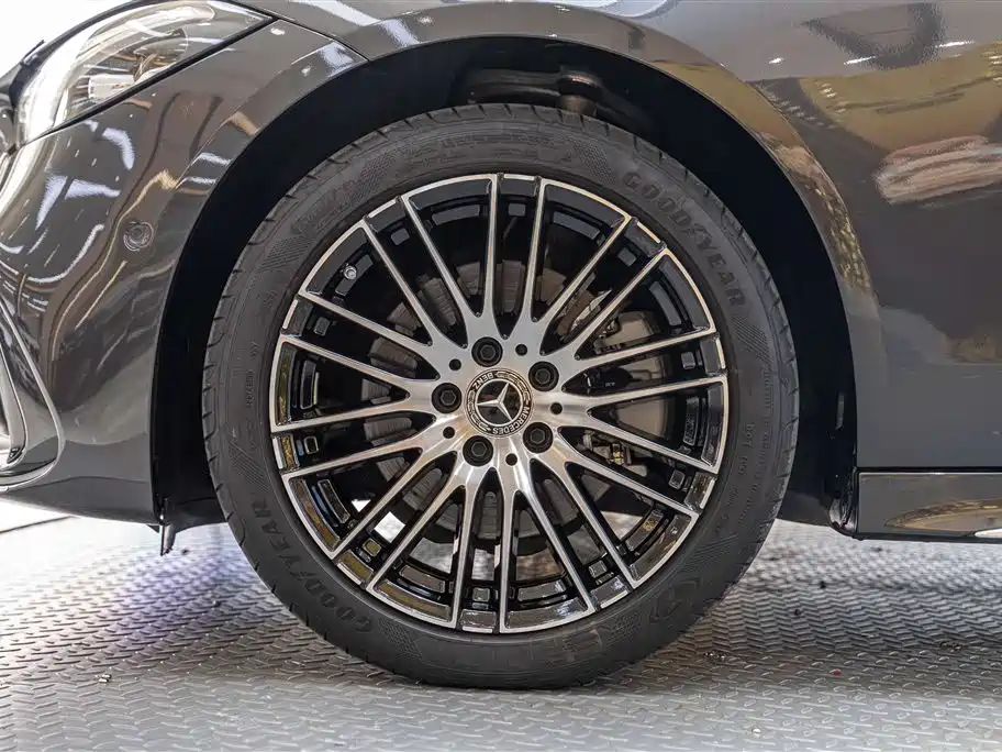Mercedes-Benz Mercedes-Benz C-Class 2024 C 200 L Sport Edition 2023 - thumbnail 8