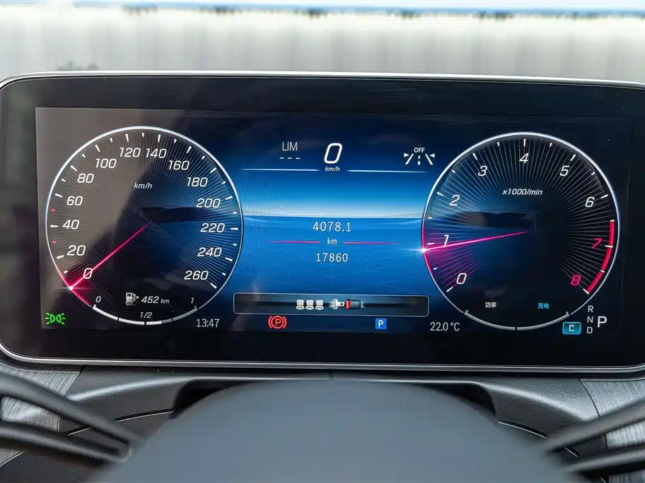 Mercedes-Benz Mercedes-Benz C-Class 2024 C 200 L Sport Edition 2023 - thumbnail 13