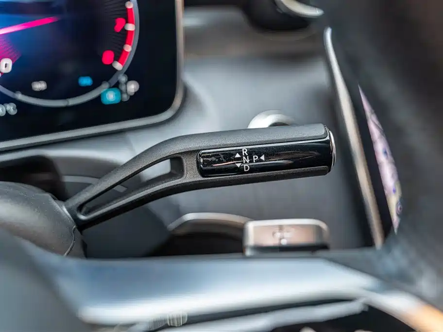 Mercedes-Benz Mercedes-Benz C-Class 2024 C 200 L Sport Edition 2023 - thumbnail 18