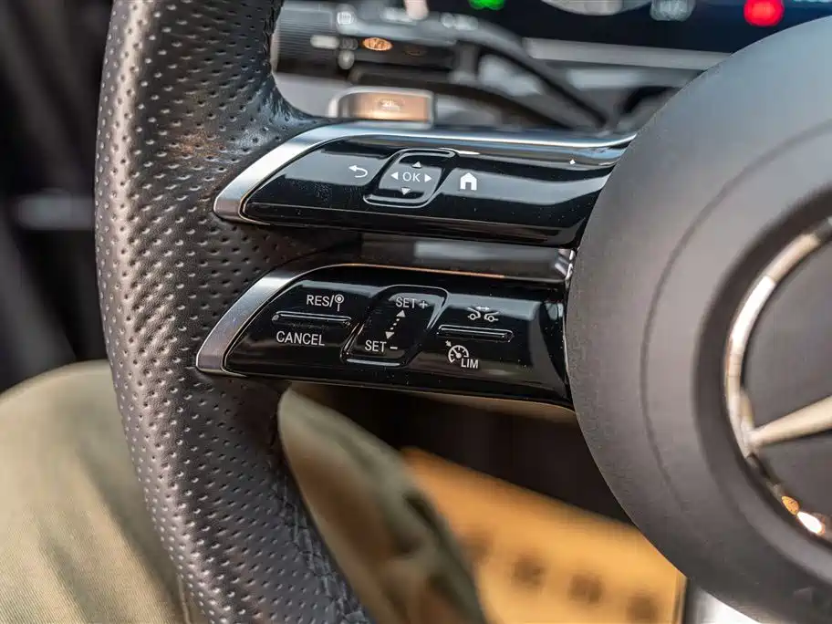 Mercedes-Benz Mercedes-Benz C-Class 2024 C 200 L Sport Edition 2023 - thumbnail 21