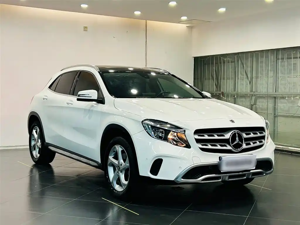 Mercedes-Benz Mercedes-Benz GLA 2018 GLA 200 Style 2018 - thumbnail 2