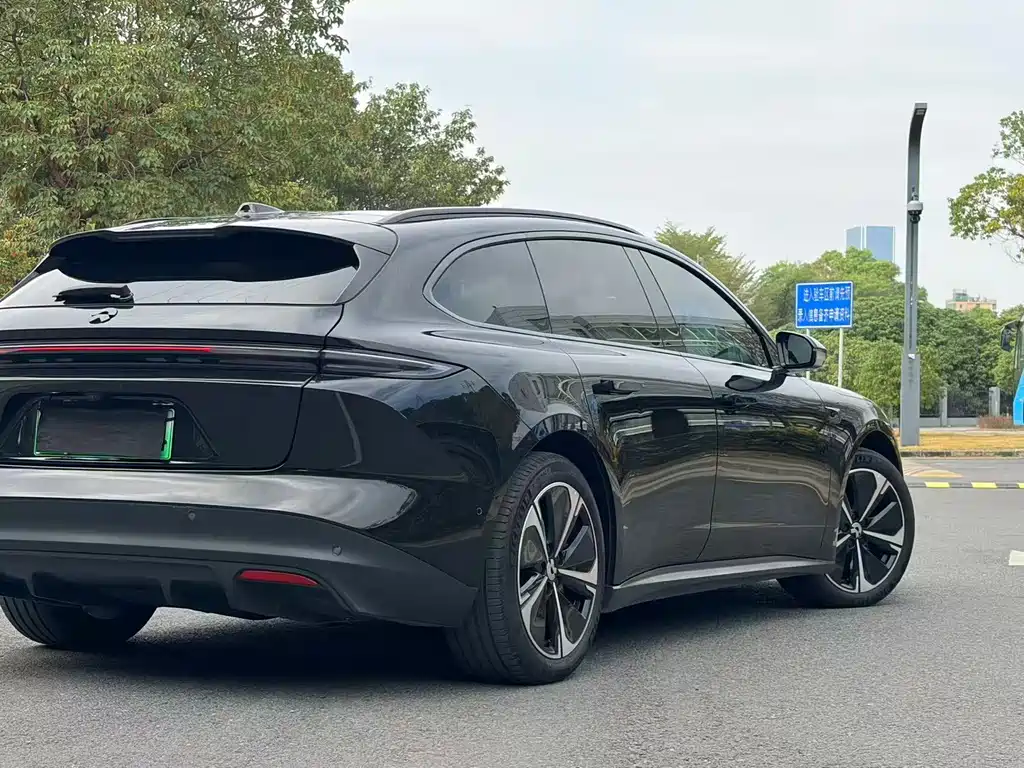 NIO NIO ET5T 2024 75kWh Touring 2024 - thumbnail 3
