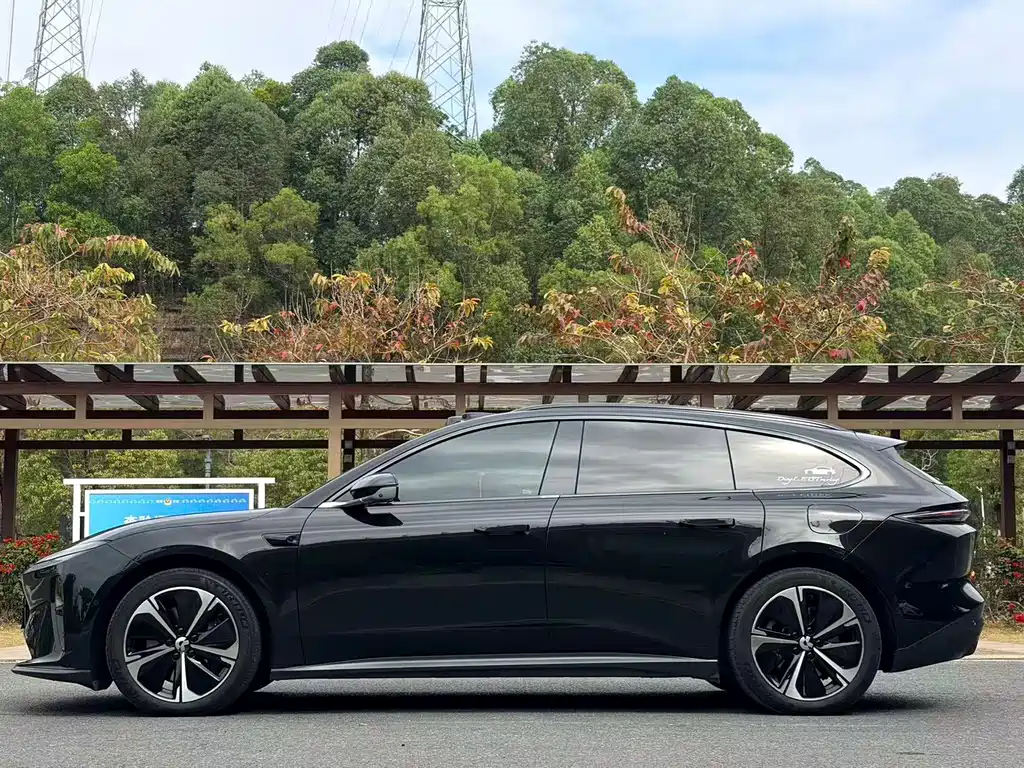 NIO NIO ET5T 2024 75kWh Touring 2024 - thumbnail 11