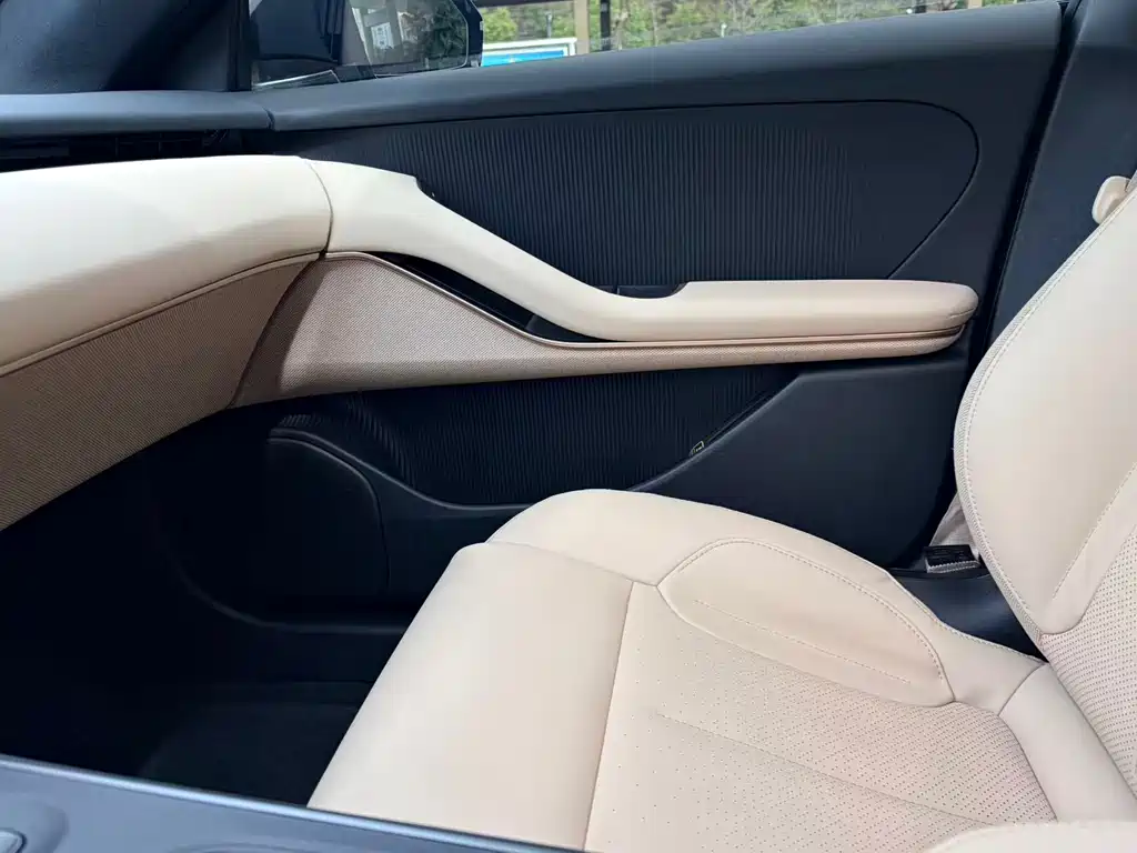 NIO NIO ET5T 2024 75kWh Touring 2024 - thumbnail 23