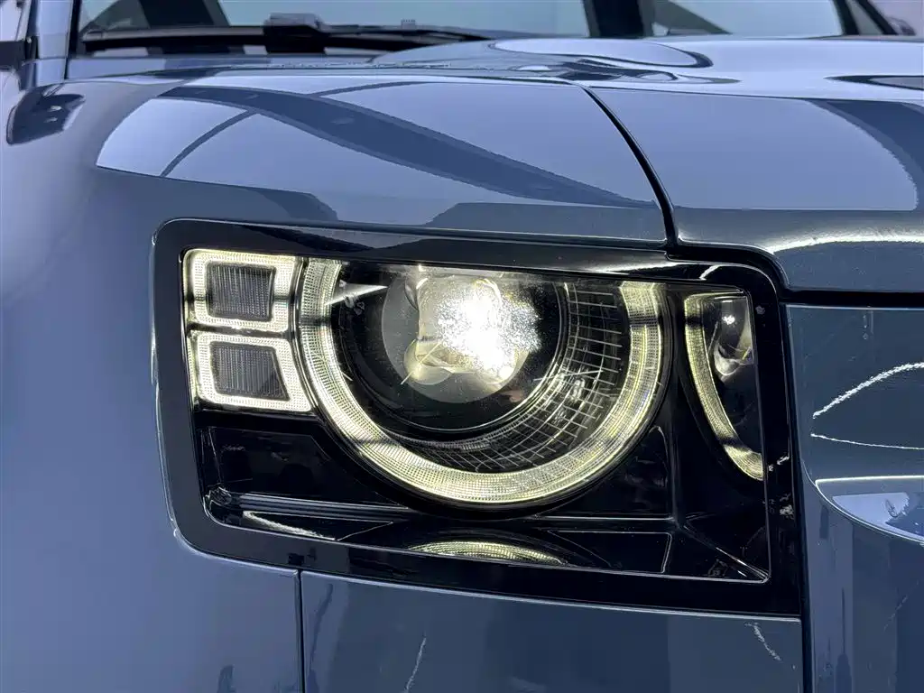 Land Rover Land Rover Defender 2020 110 P400 SE 2021 - thumbnail 14