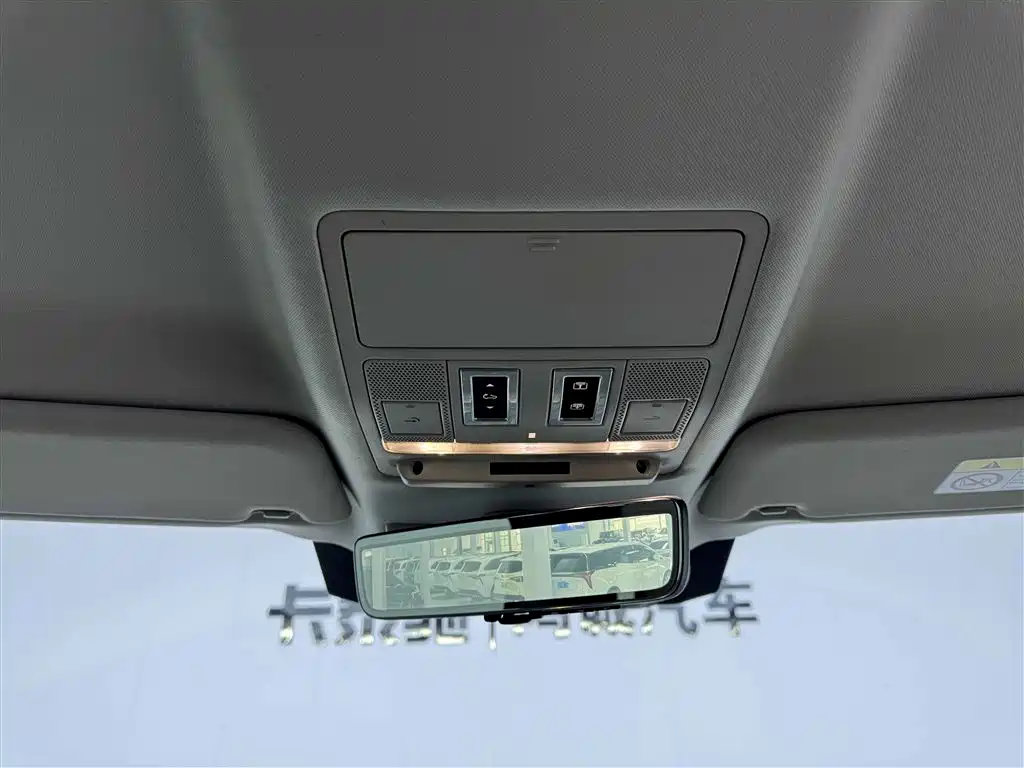 Land Rover Land Rover Defender 2020 110 P400 SE 2021 - thumbnail 15