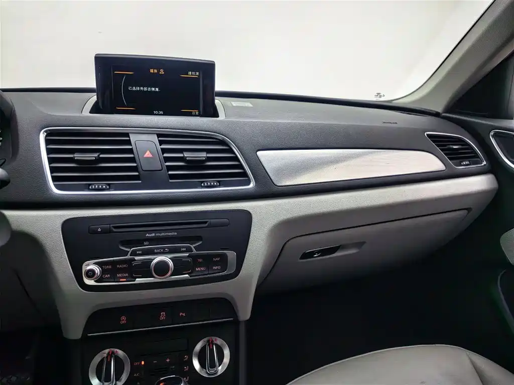 Audi Audi Q3 2015 35 TFSI Comfort Line 2015 - thumbnail 26