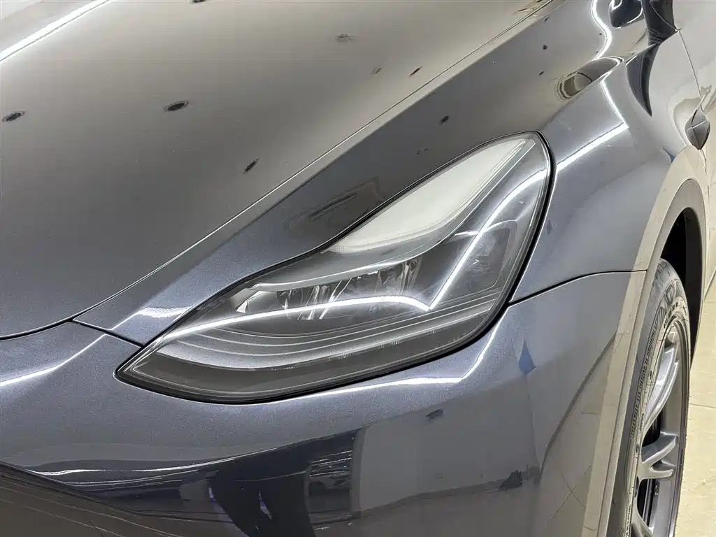 Tesla Model Y 2024 Rear-Wheel Drive 2024 - thumbnail 7