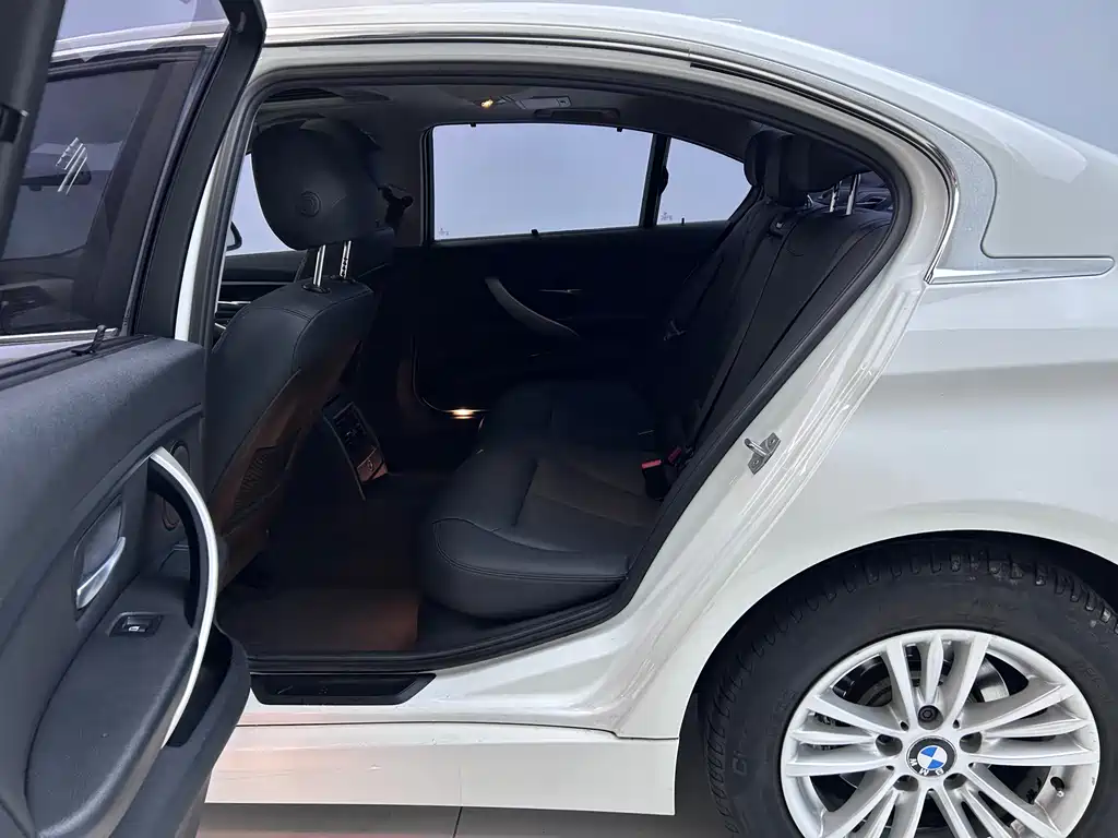 BMW BMW 3 Series 2015 320Li Fashion Edition 2015 - thumbnail 9