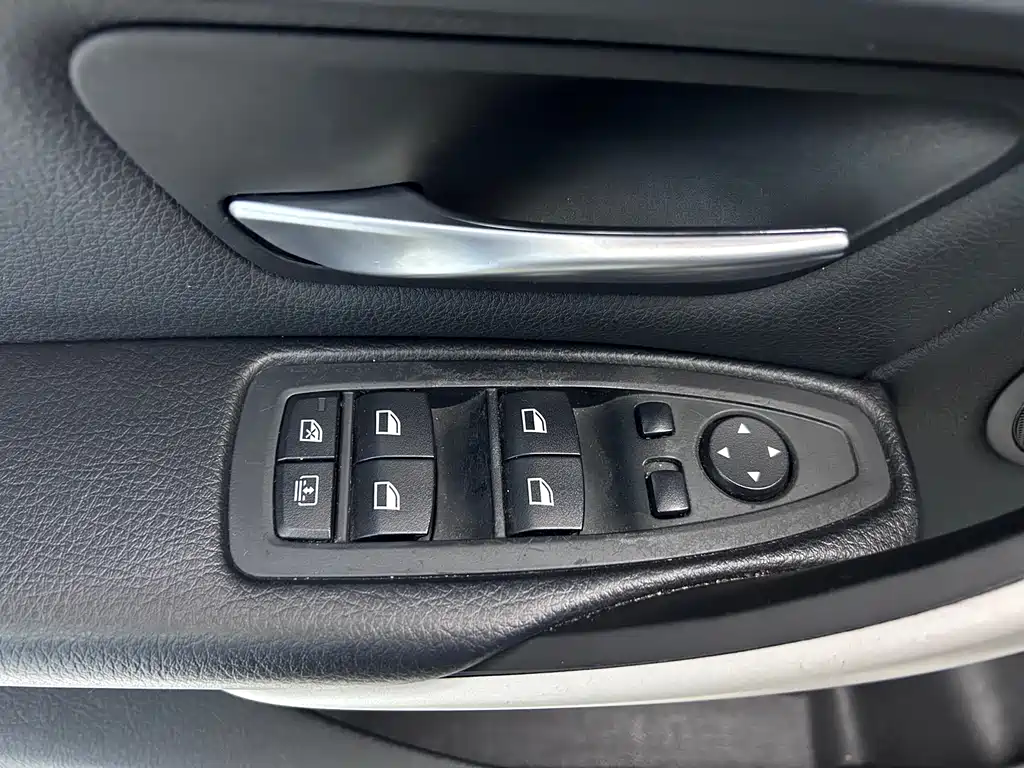 BMW BMW 3 Series 2015 320Li Fashion Edition 2015 - thumbnail 12