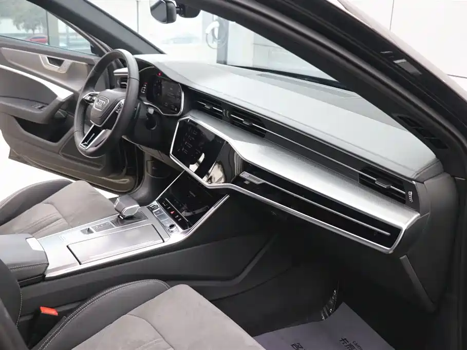 Audi Audi A6L 2024 45 TFSI Premium Dynamic Edition 2024 - thumbnail 21