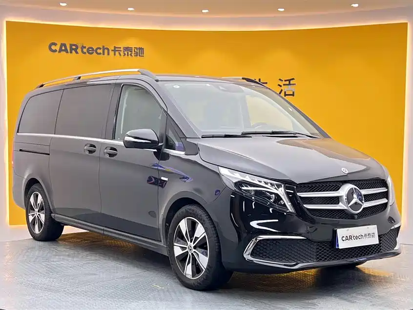 Mercedes-Benz Mercedes-Benz V-Class 2022 V 260 Exclusive Edition 2023 - thumbnail 2