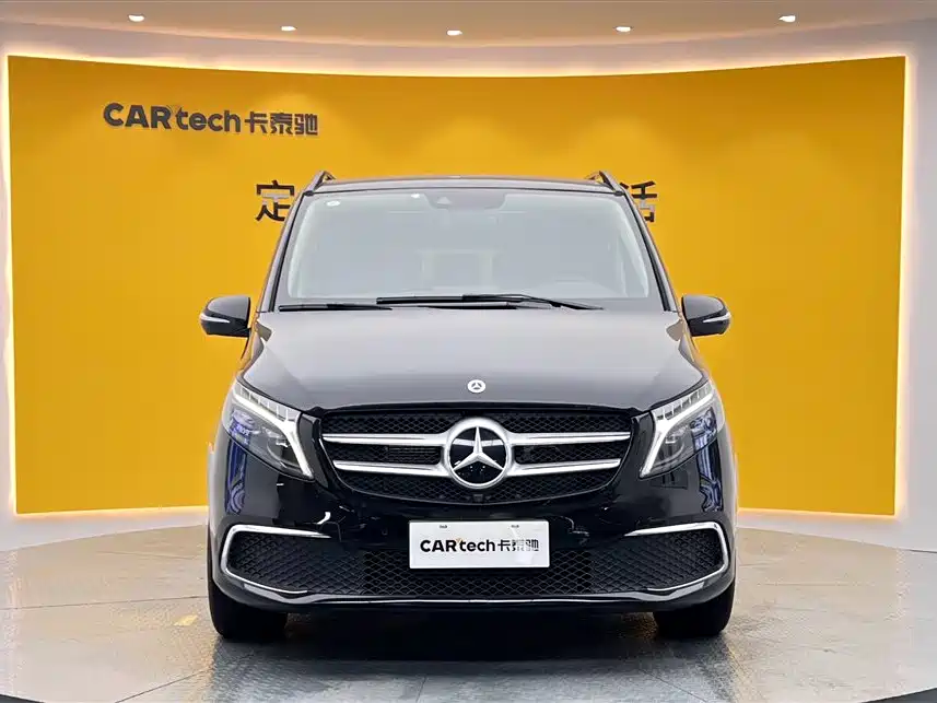 Mercedes-Benz Mercedes-Benz V-Class 2022 V 260 Exclusive Edition 2023 - thumbnail 3