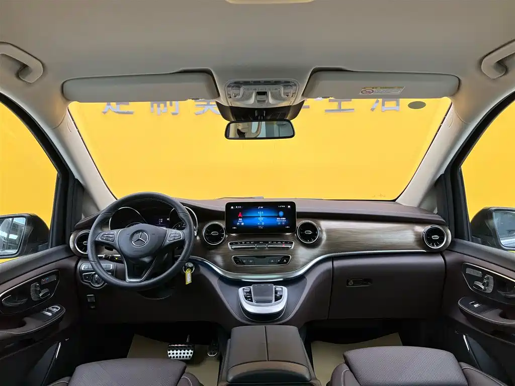 Mercedes-Benz Mercedes-Benz V-Class 2022 V 260 Exclusive Edition 2023 - thumbnail 14