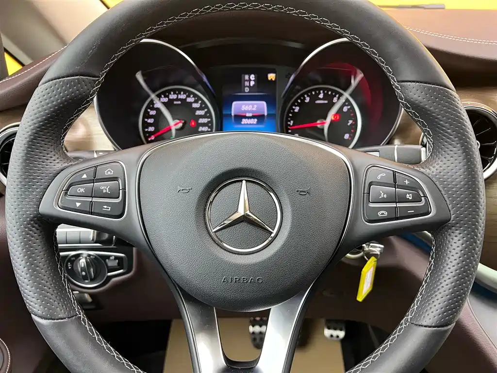 Mercedes-Benz Mercedes-Benz V-Class 2022 V 260 Exclusive Edition 2023 - thumbnail 15