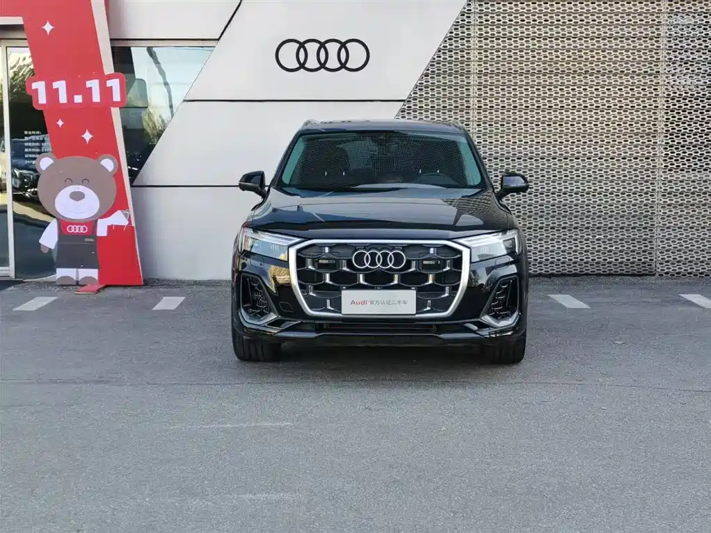 Audi Audi Q7 2025 55 TFSI quattro S line Sport Package 2025 - thumbnail 2