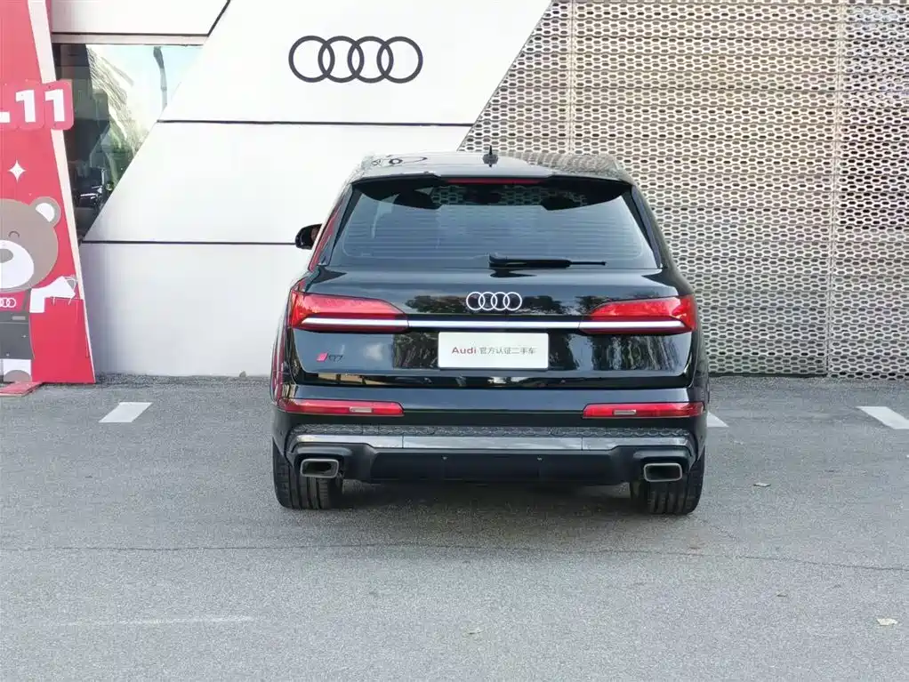 Audi Audi Q7 2025 55 TFSI quattro S line Sport Package 2025 - thumbnail 6