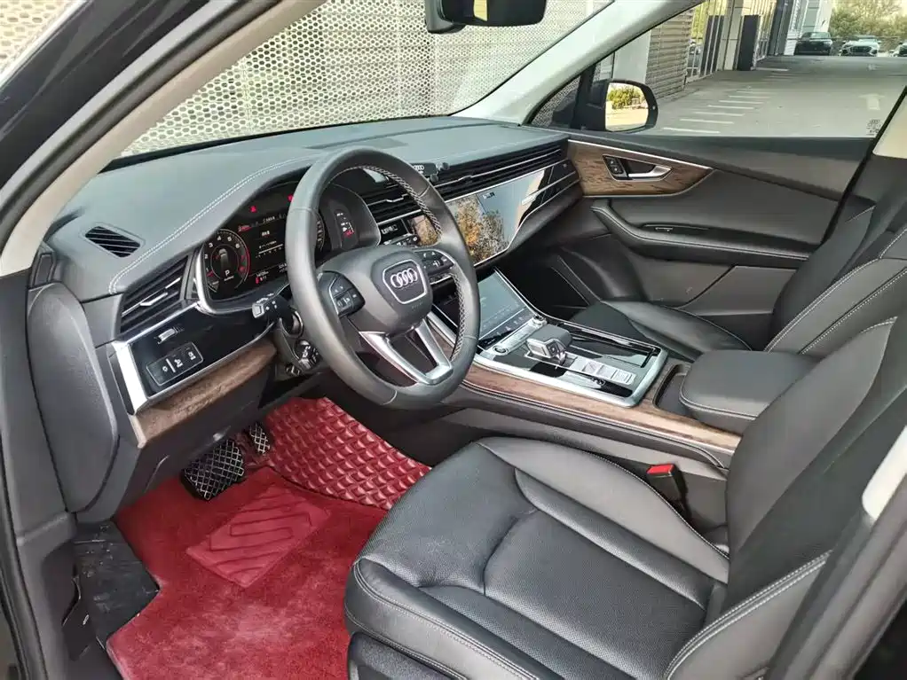 Audi Audi Q7 2025 55 TFSI quattro S line Sport Package 2025 - thumbnail 9