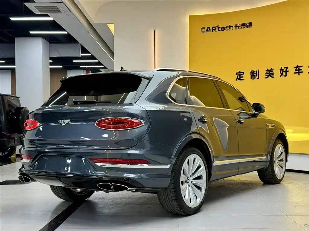 Bentley Bentayga 2021 4.0T V8 2021 - thumbnail 4