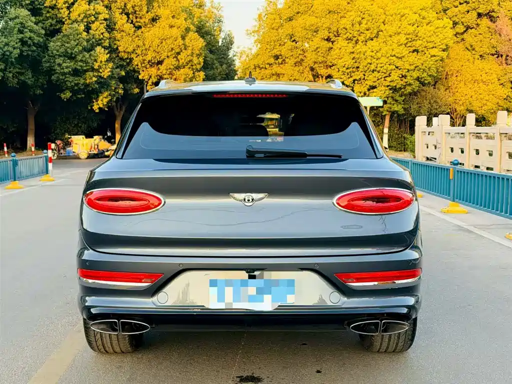 Bentley Bentayga 2021 4.0T V8 2021 - thumbnail 5