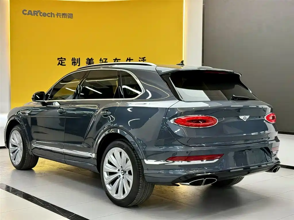 Bentley Bentayga 2021 4.0T V8 2021 - thumbnail 6