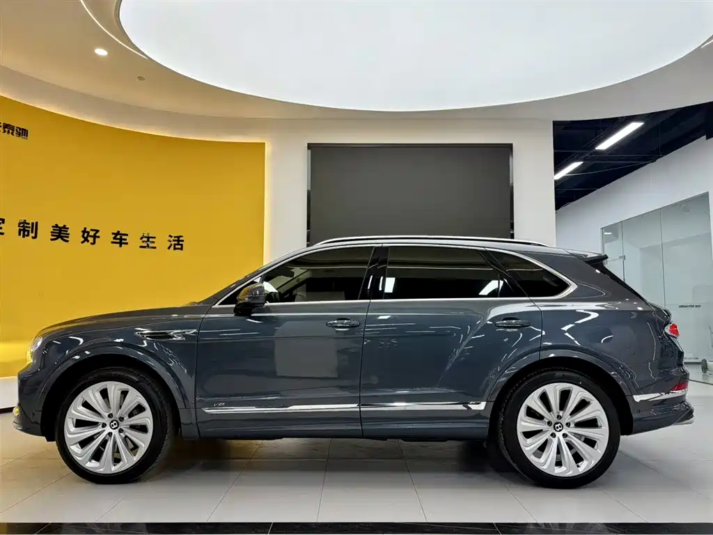 Bentley Bentayga 2021 4.0T V8 2021 - thumbnail 7