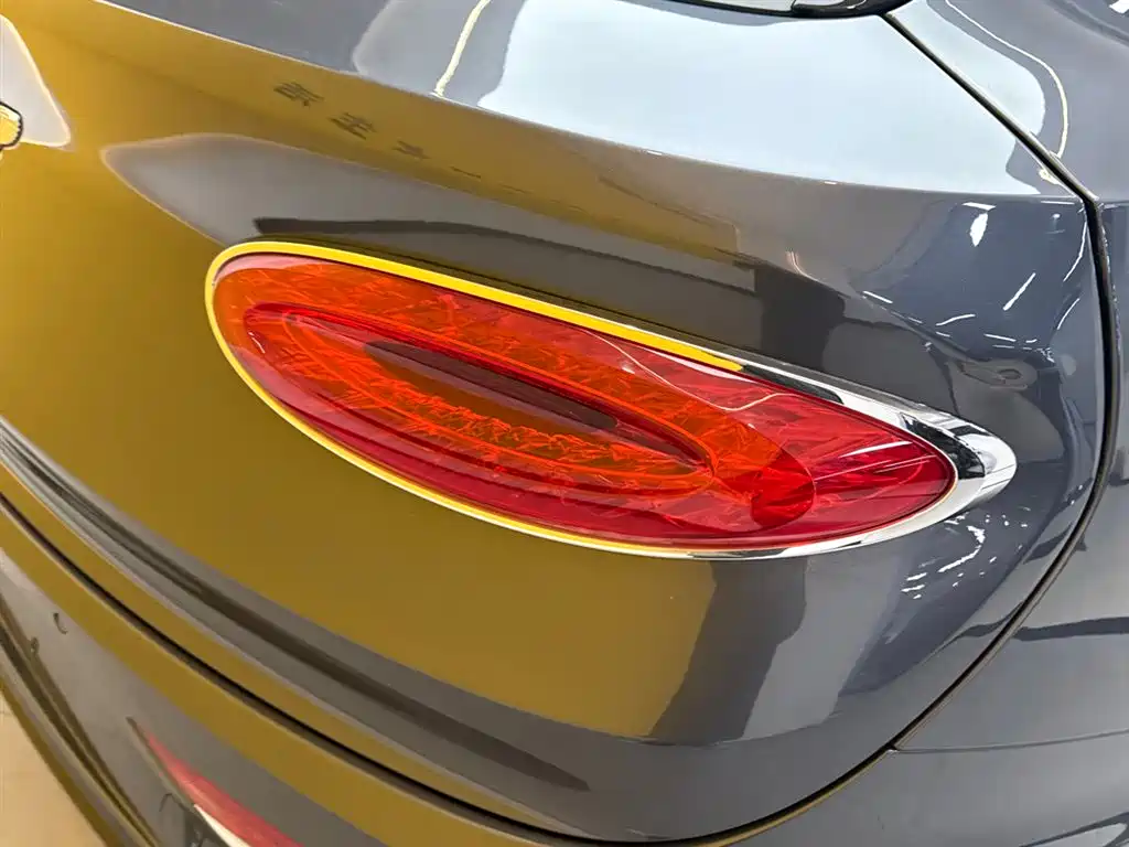 Bentley Bentayga 2021 4.0T V8 2021 - thumbnail 9