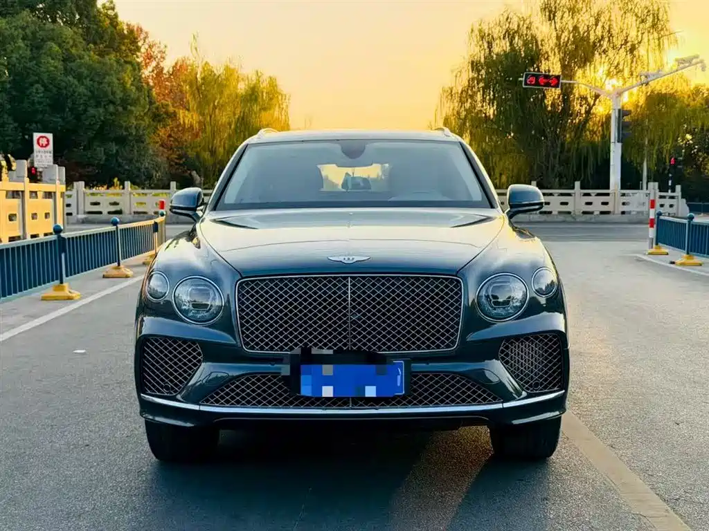 Bentley Bentayga 2021 4.0T V8 2021 - thumbnail 15