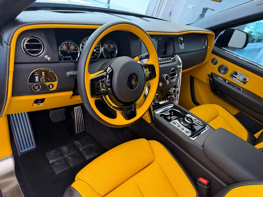 Rolls-Royce Rolls-Royce Cullinan 2018 5-Seat Version 2019 - thumbnail 4