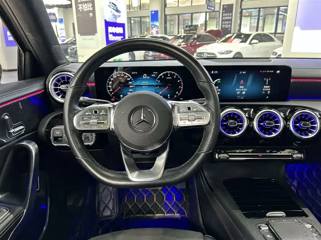 Mercedes-Benz Mercedes-Benz A-Class 2022 Facelift A 200 L Sport Sedan Fashion Edition 2022 - thumbnail 10