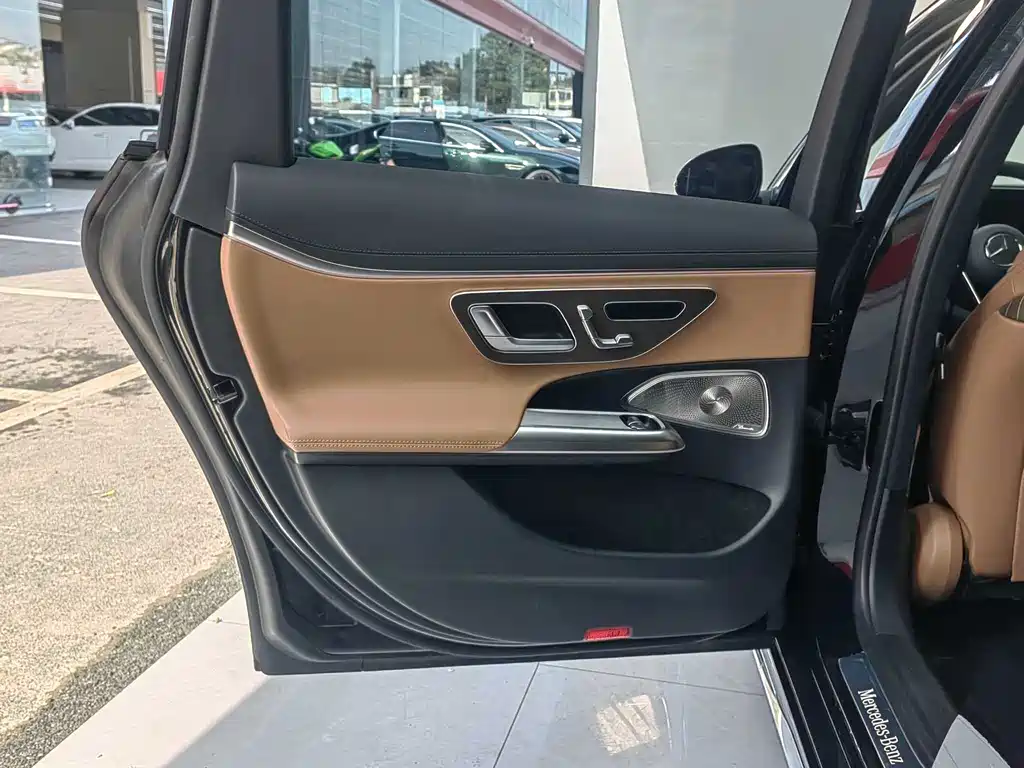 Mercedes-Benz Mercedes-Benz E-Class 2024 E 300 L Luxury Model 2024 - thumbnail 13