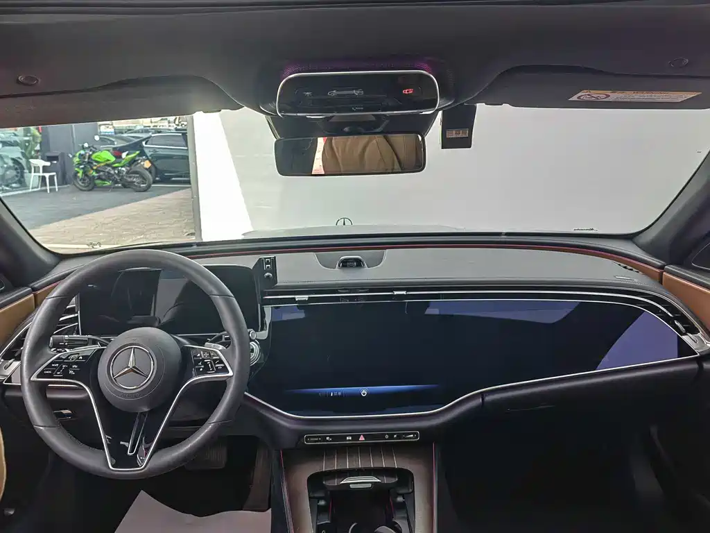 Mercedes-Benz Mercedes-Benz E-Class 2024 E 300 L Luxury Model 2024 - thumbnail 14