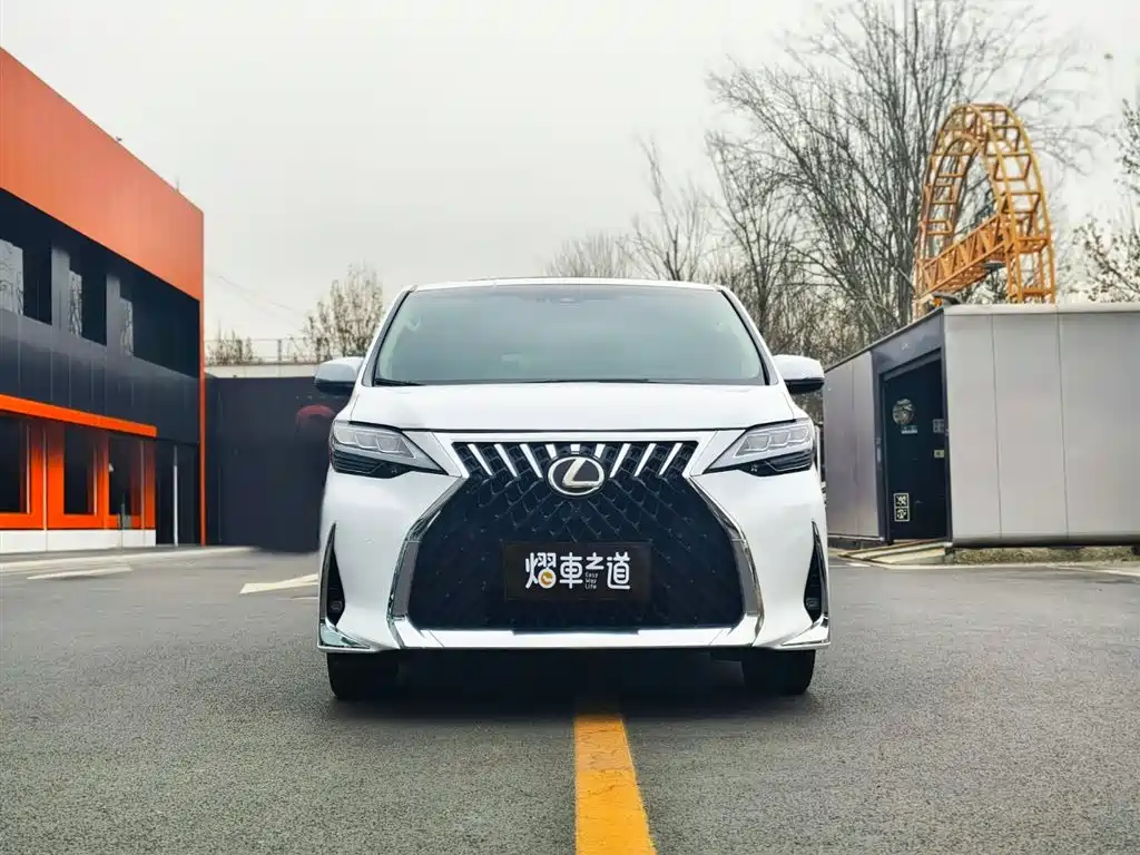 Toyota Alphard 2020 Dual Engine 2.5L HV Luxury Version 2020 - thumbnail 2