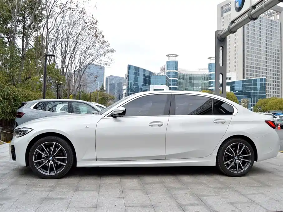 BMW BMW 3 Series 2022 325Li M Sport Package 2022 - thumbnail 5