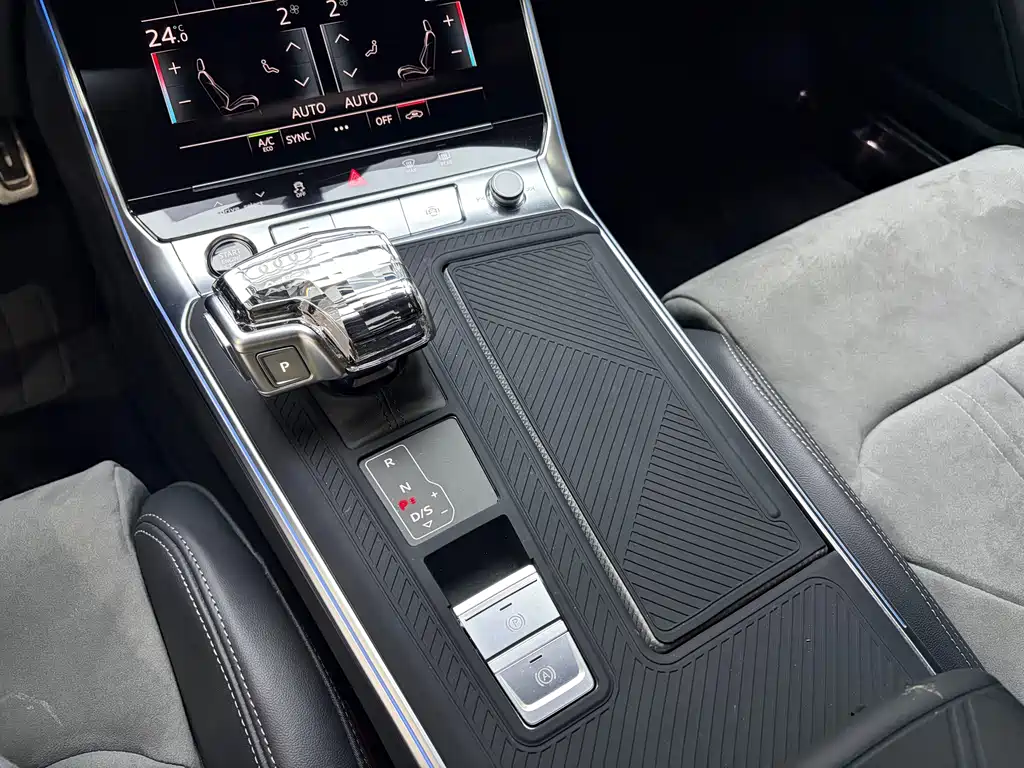 Audi Audi A6L 2024 45 TFSI Premium Dynamic Edition 2025 - thumbnail 15