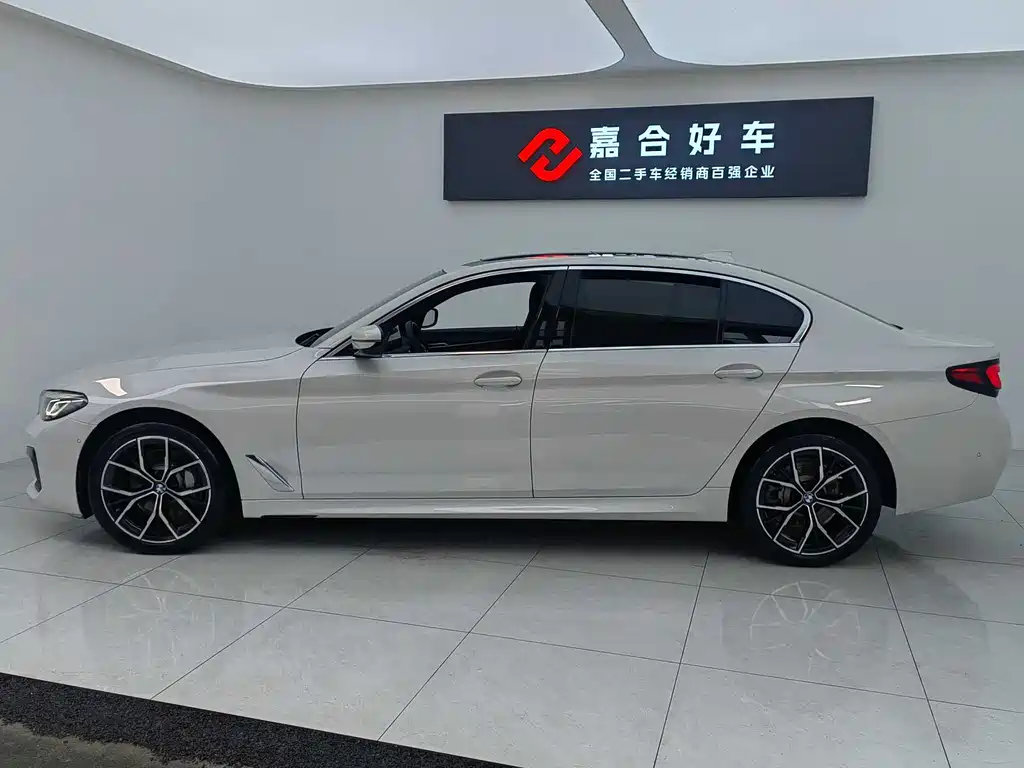 BMW BMW 5 Series 2023 530Li Luxury M Sport Package 2024 - thumbnail 5