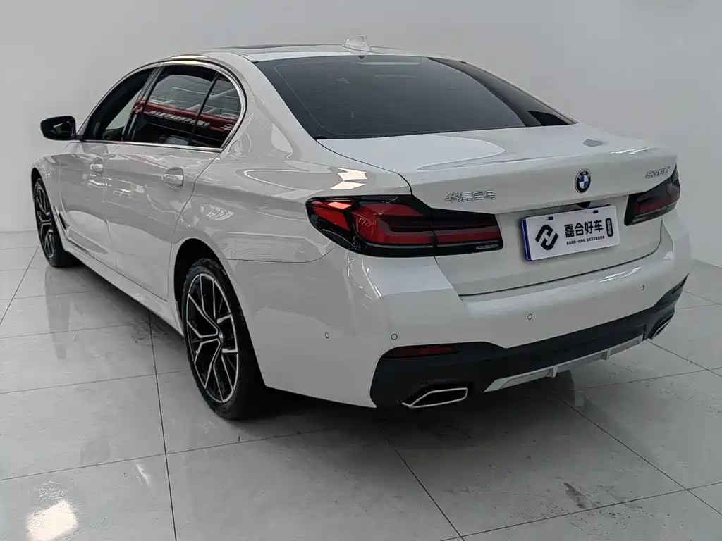 BMW BMW 5 Series 2023 530Li Luxury M Sport Package 2024 - thumbnail 24